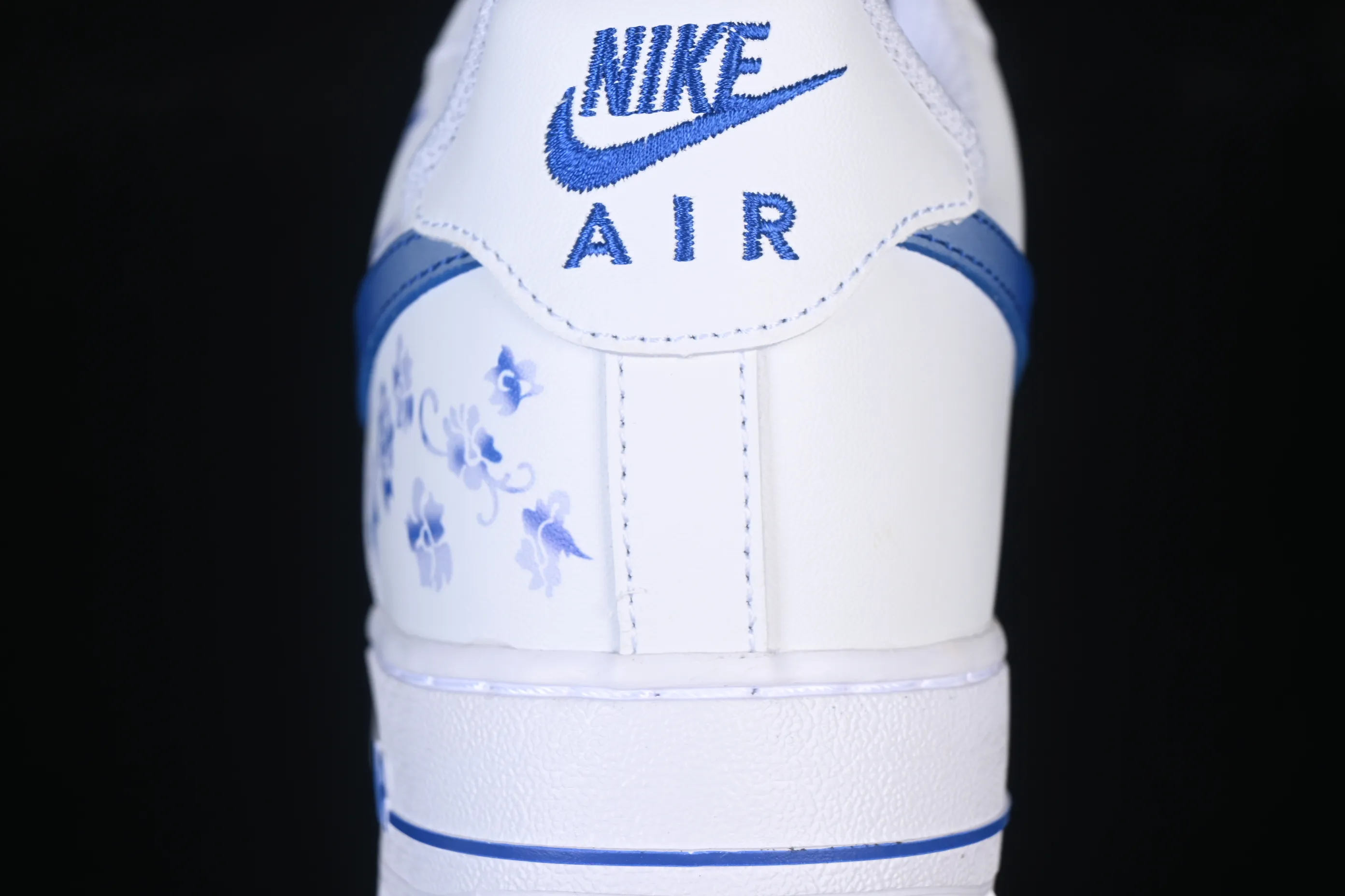 All categories Nk Air Force 1 Air Force series Nk Air Force 1 Low Air Force low-top Nike Air Force 1'07 Low Two-dimensional theme Air Force 1 low-top casual sneakers ZH0316-141